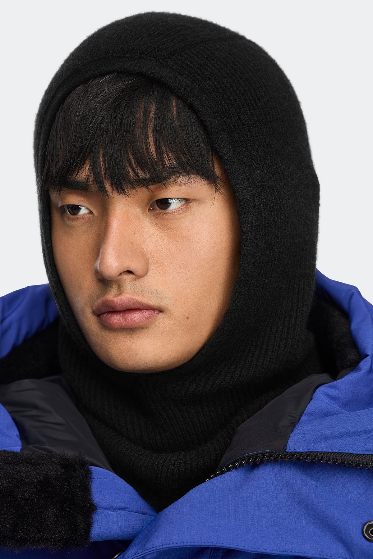 Cashmere Blend Balaclava - Black 9061 - on_front_02