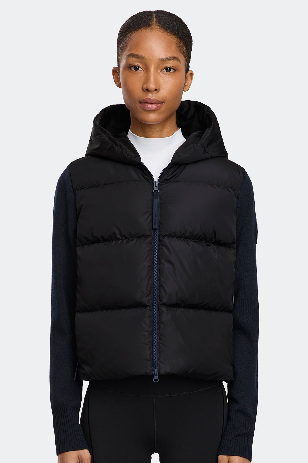 HyBridge® Wide Quilt Knit Hoodie Tonal Disc - Nocturne 9858 - on_front_closed_01