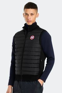 HyBridge® Knit Vest - Black 9061 - on_front_01