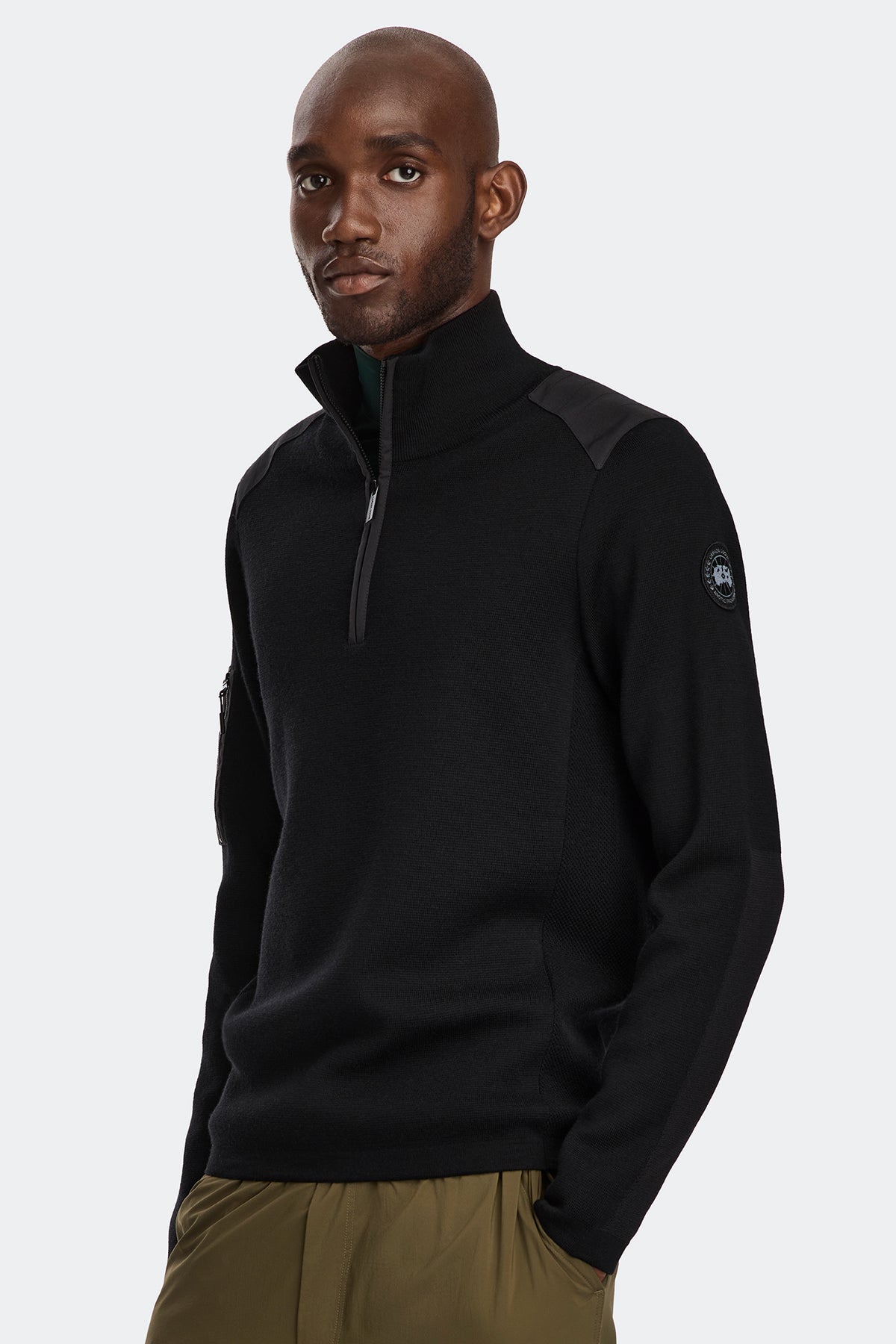 Stormont Quarter Zip Sweater Black Disc - Black 61 - on_side_01
