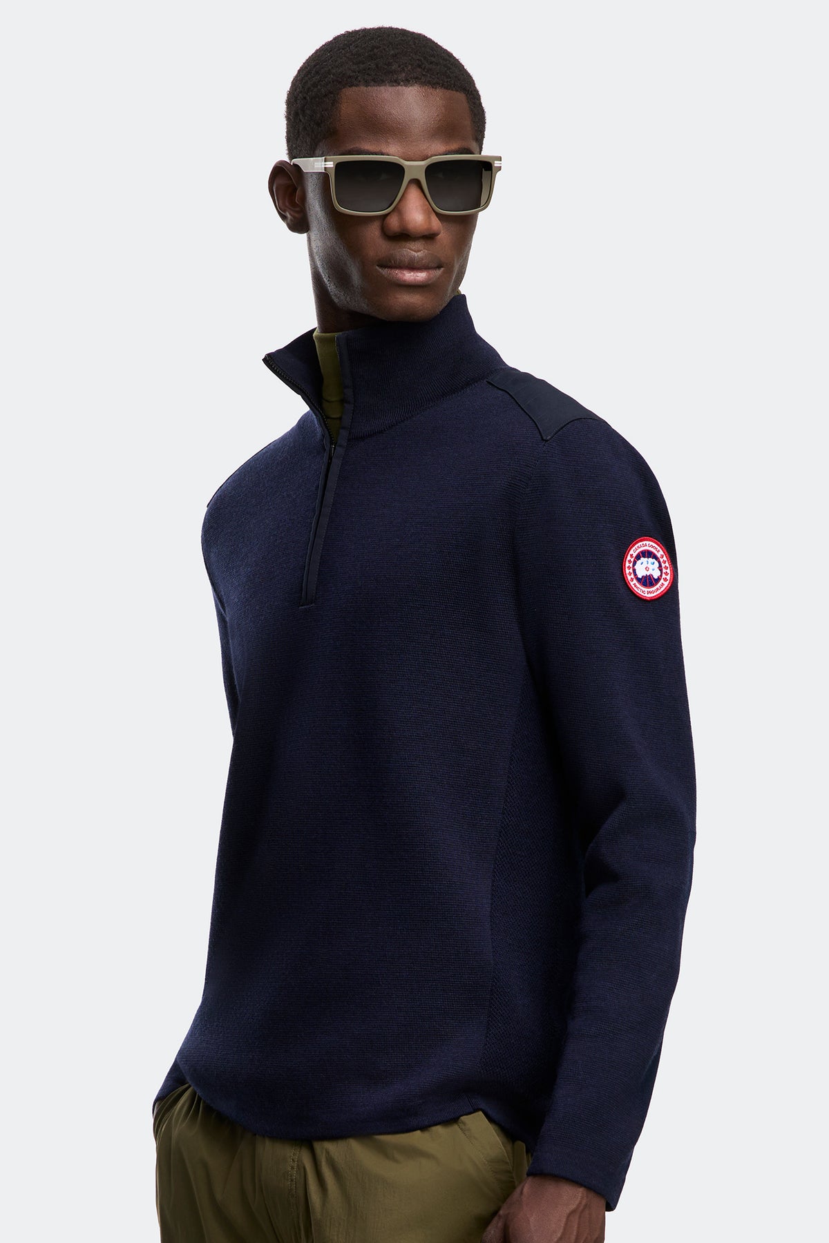 Stormont Quarter Zip Sweater - Navy 67 - on_side_01