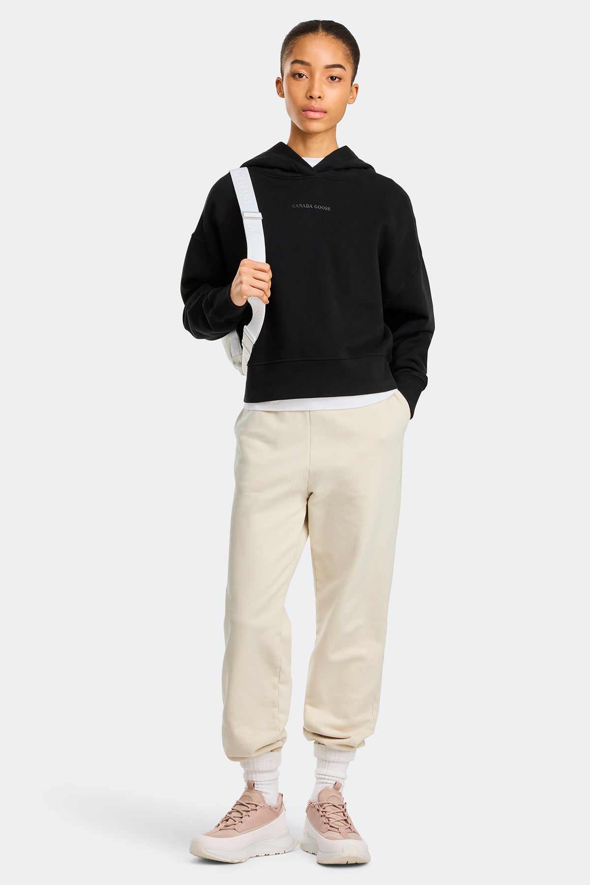 Muskoka Relaxed Hoodie - Black 61 - on_full_body_01