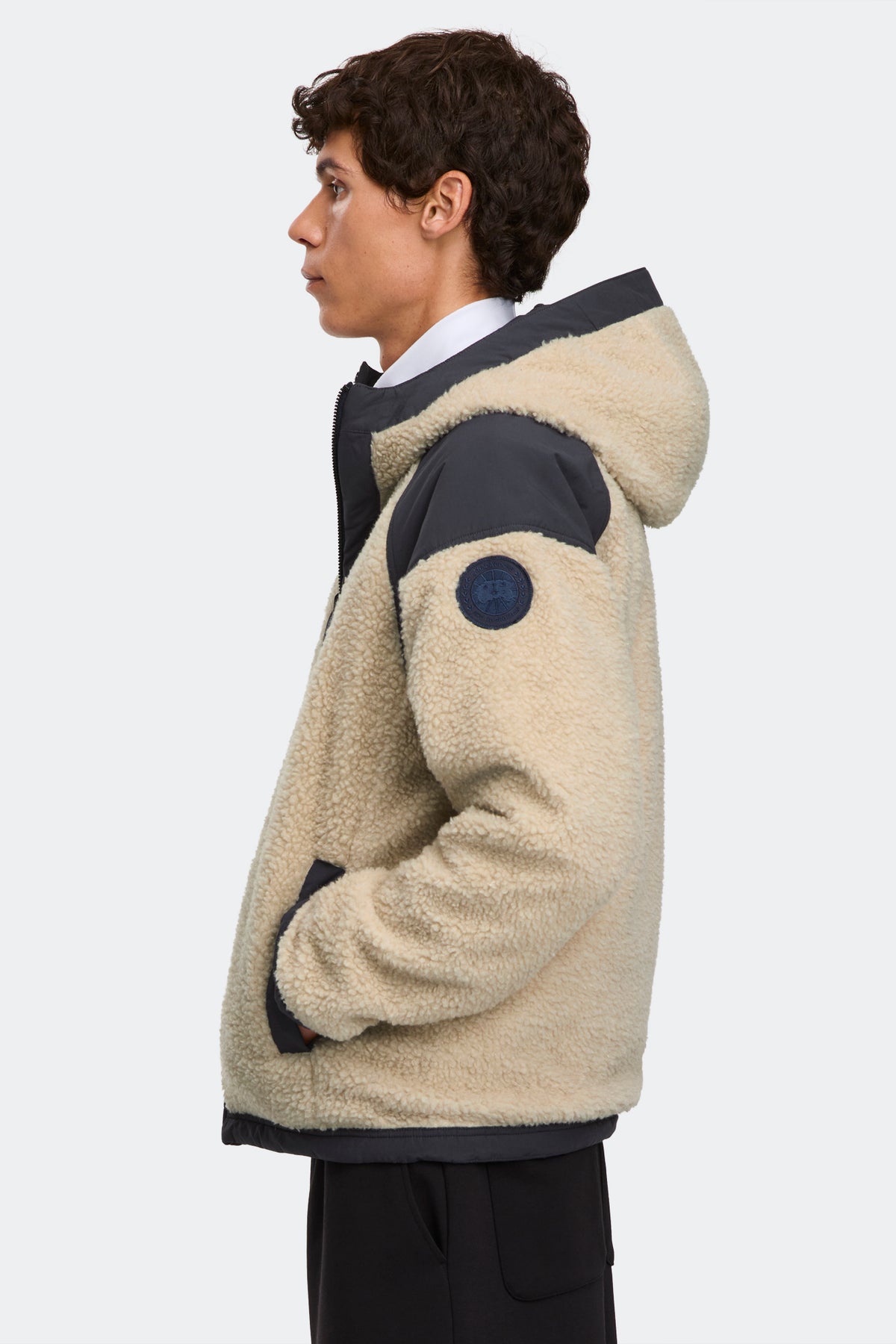 Alberni Reversible Fleece Bomber - Light Tan/Nocturne 9108 - on_side_01