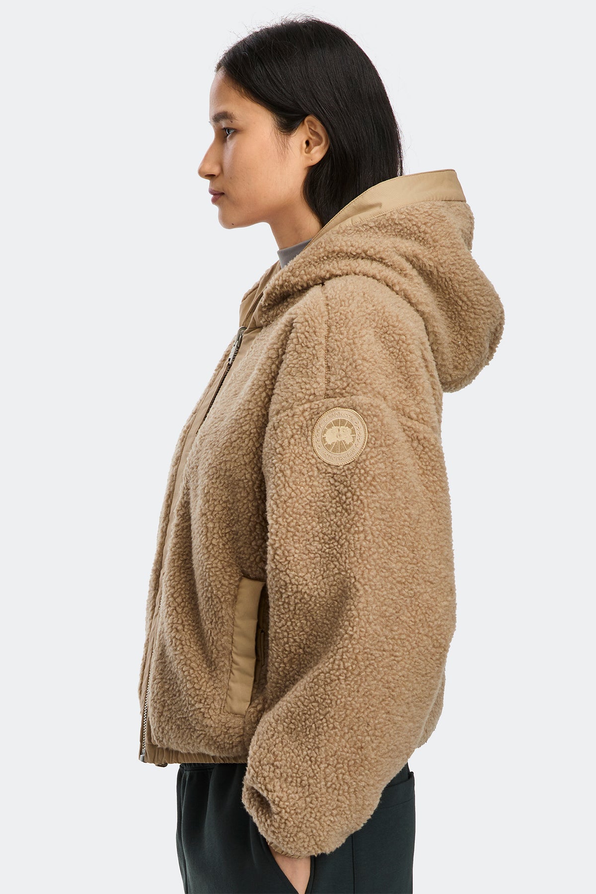 Alberni Reversible Fleece Bomber - Desert Sand/ Desert Sand 9410 - on_side_01