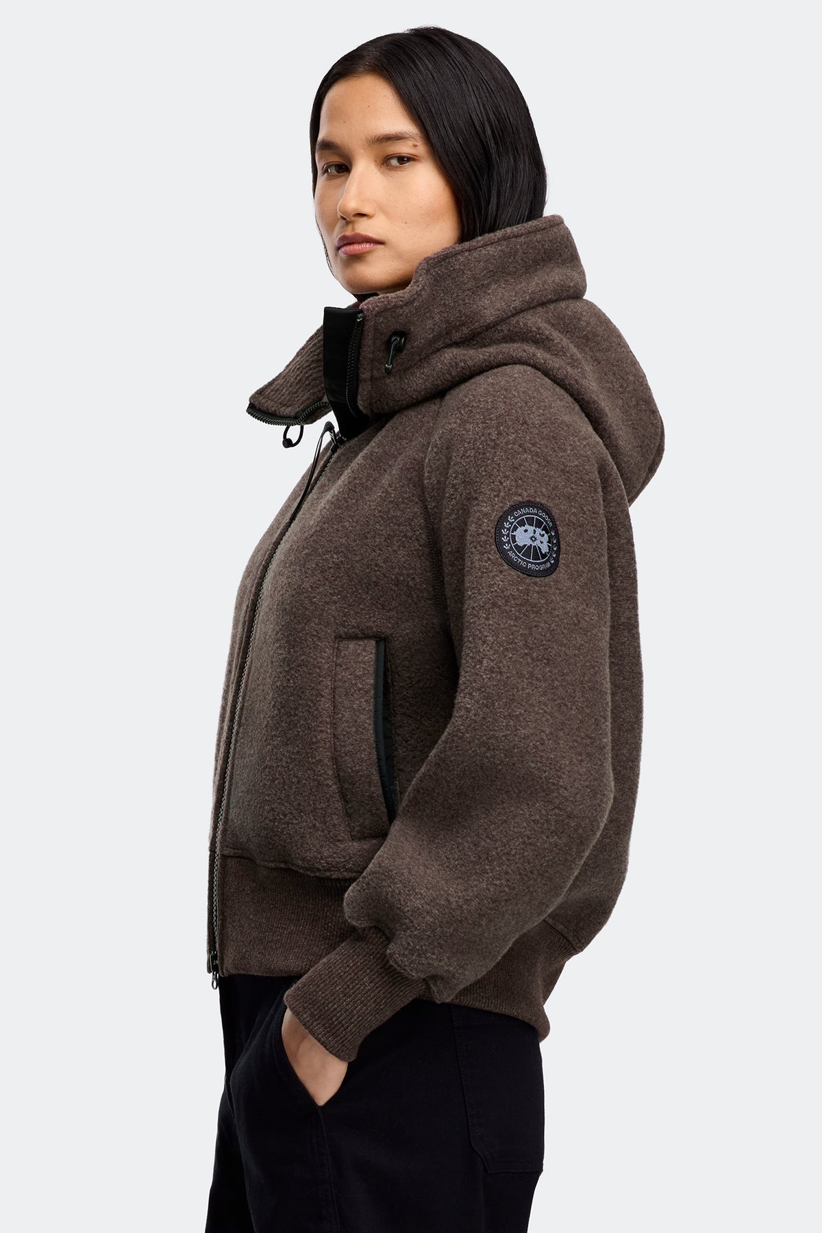 Chilliwack Fleece Bomber Black Disc - Taupe Grey 9394 - on_side_01