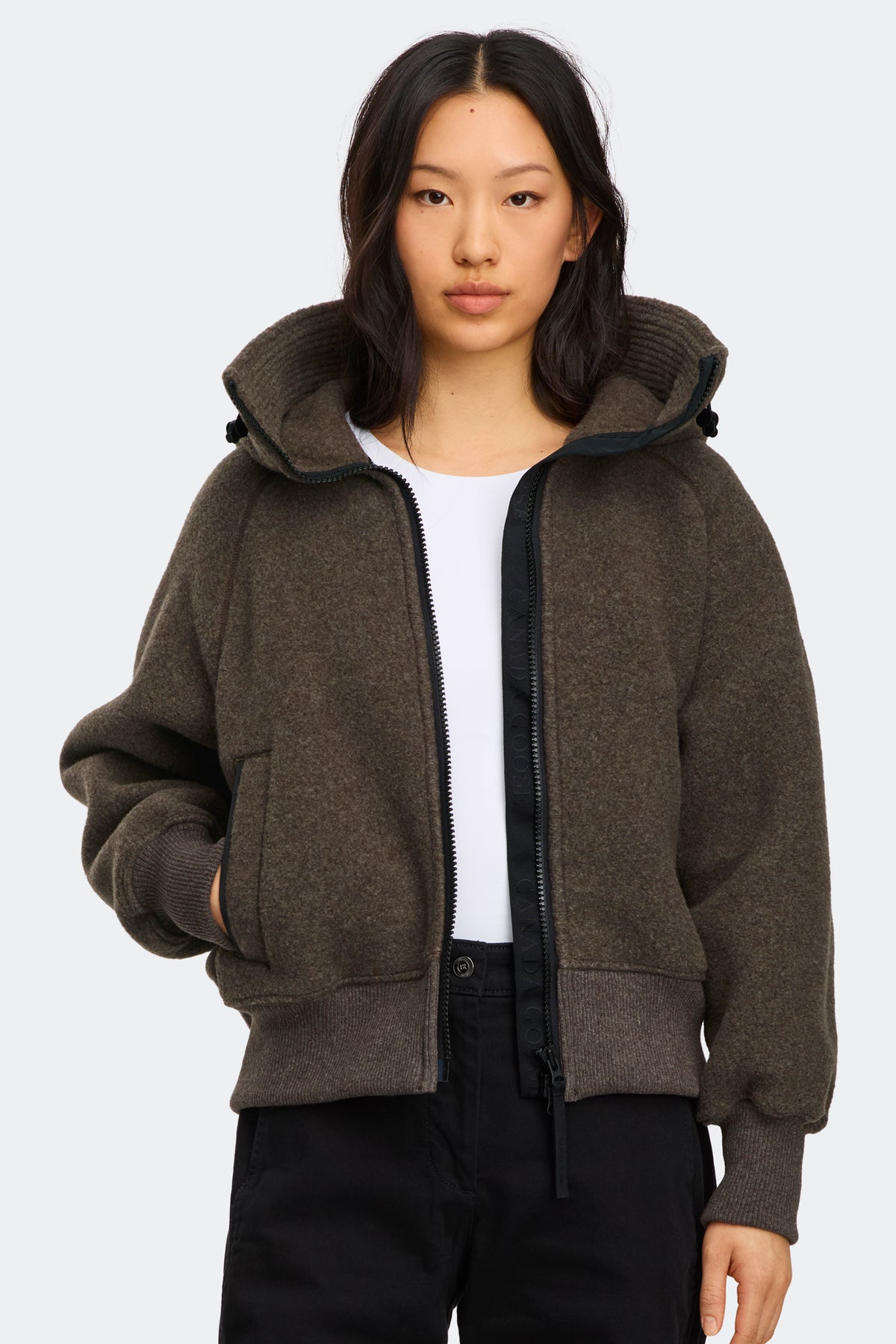Chilliwack Fleece Bomber Black Disc - Terra 9842 - on_front_01