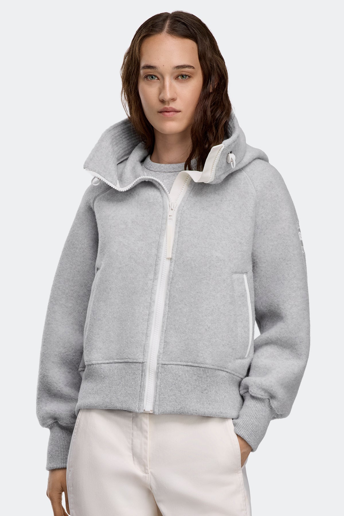 Chilliwack Fleece Bomber White Disc - Silverbirch Heather 9309 - on_front_closed_01