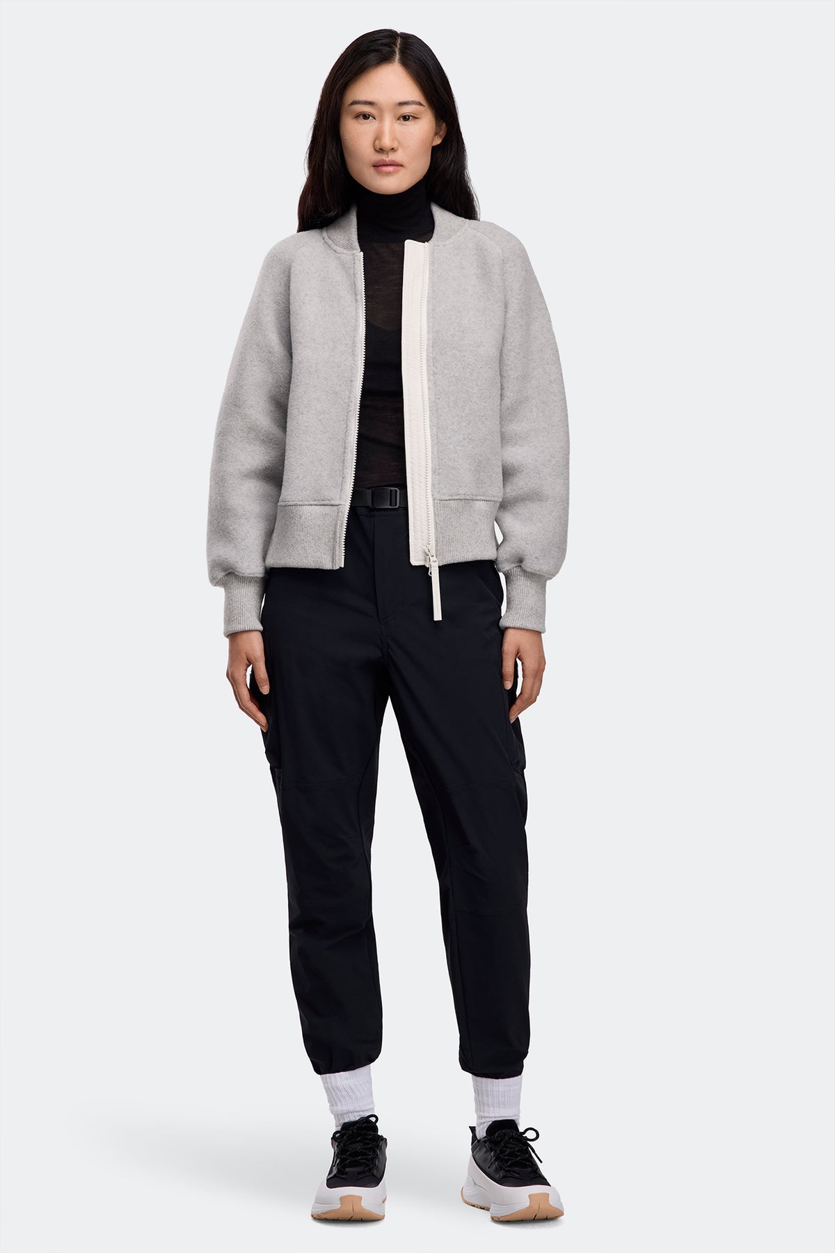 Sierra Fleece Bomber White Disc - Silverbirch Heather 9309 - on_full_body_01