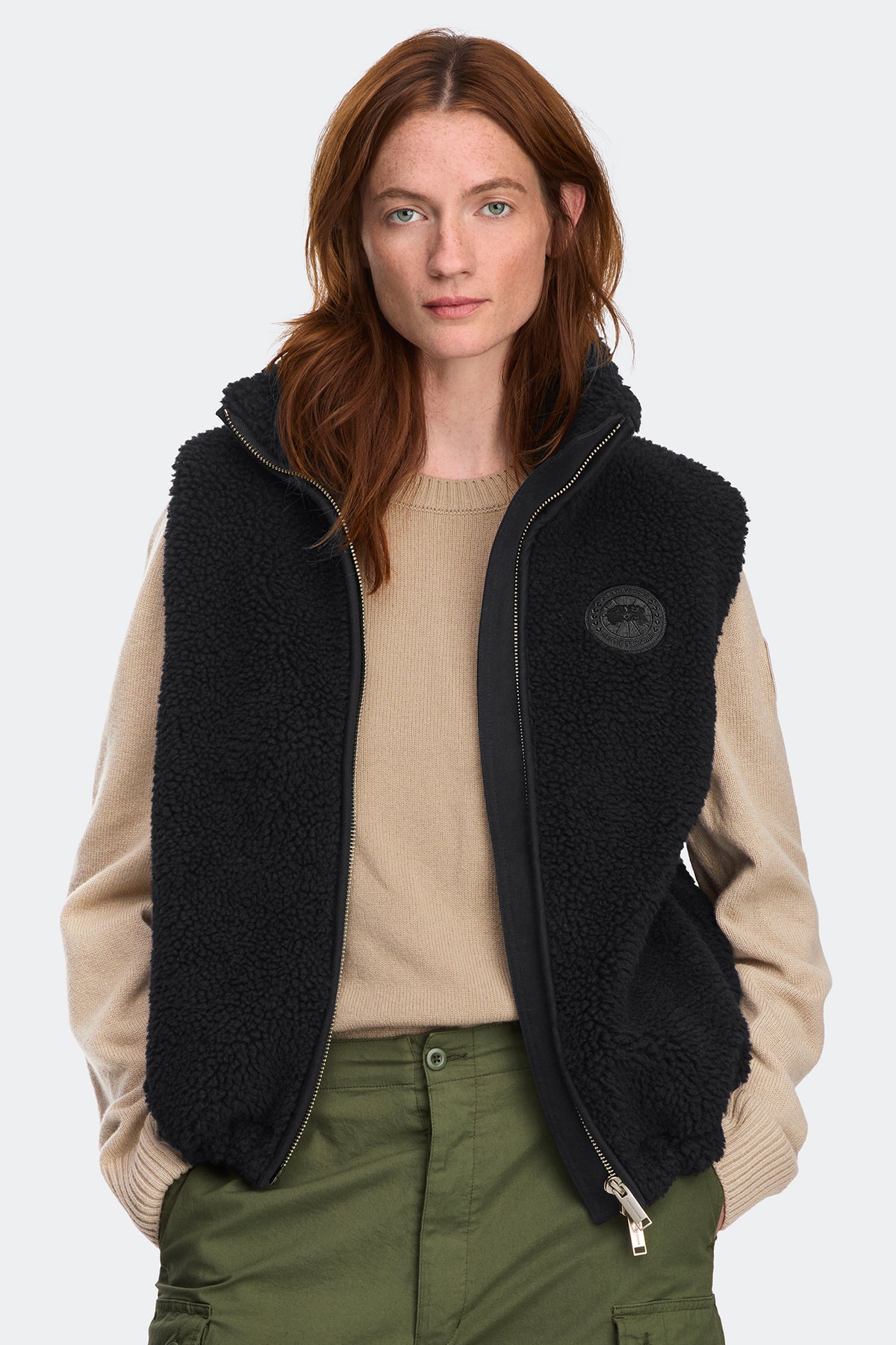 Soren Fleece Vest - Black 9061 - on_front_01