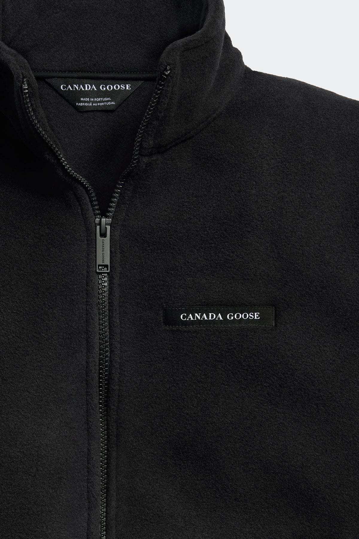 Tayen Fleece Jacket - Black 9061 - off_detail_01