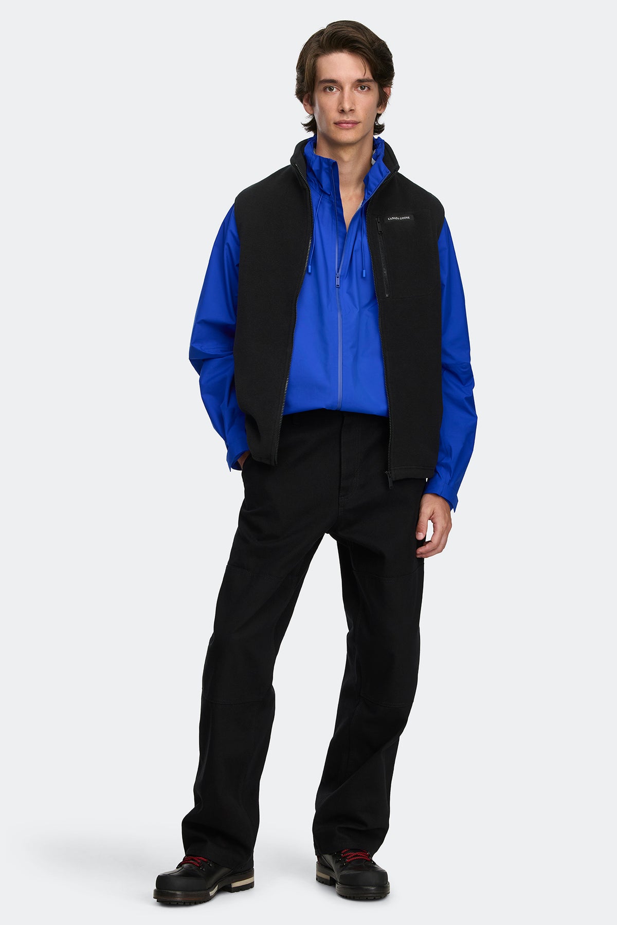 Loma Fleece Vest - Black 9061 - on_full_body_01