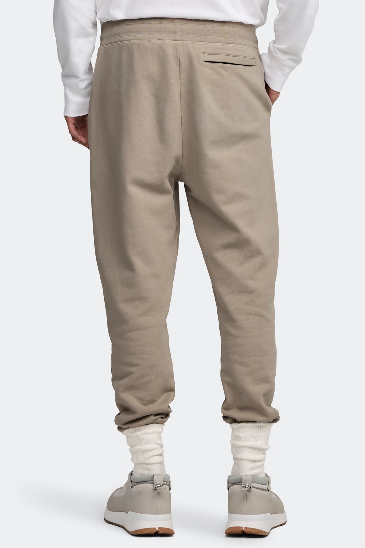 Huron Jogger - Limestone 432 - on_back_01