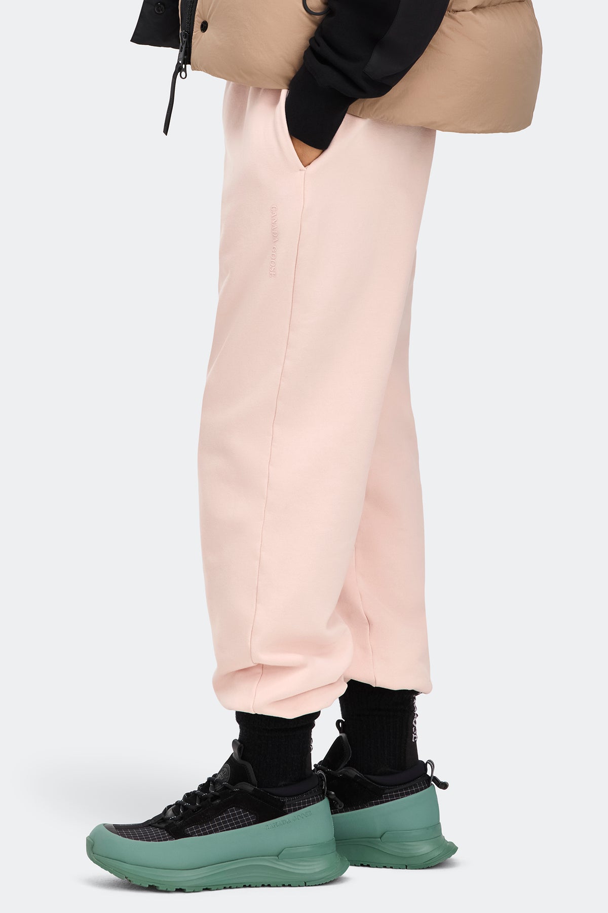 Muskoka Relaxed Jogger - Vintage Rose 9392 - on_side_01