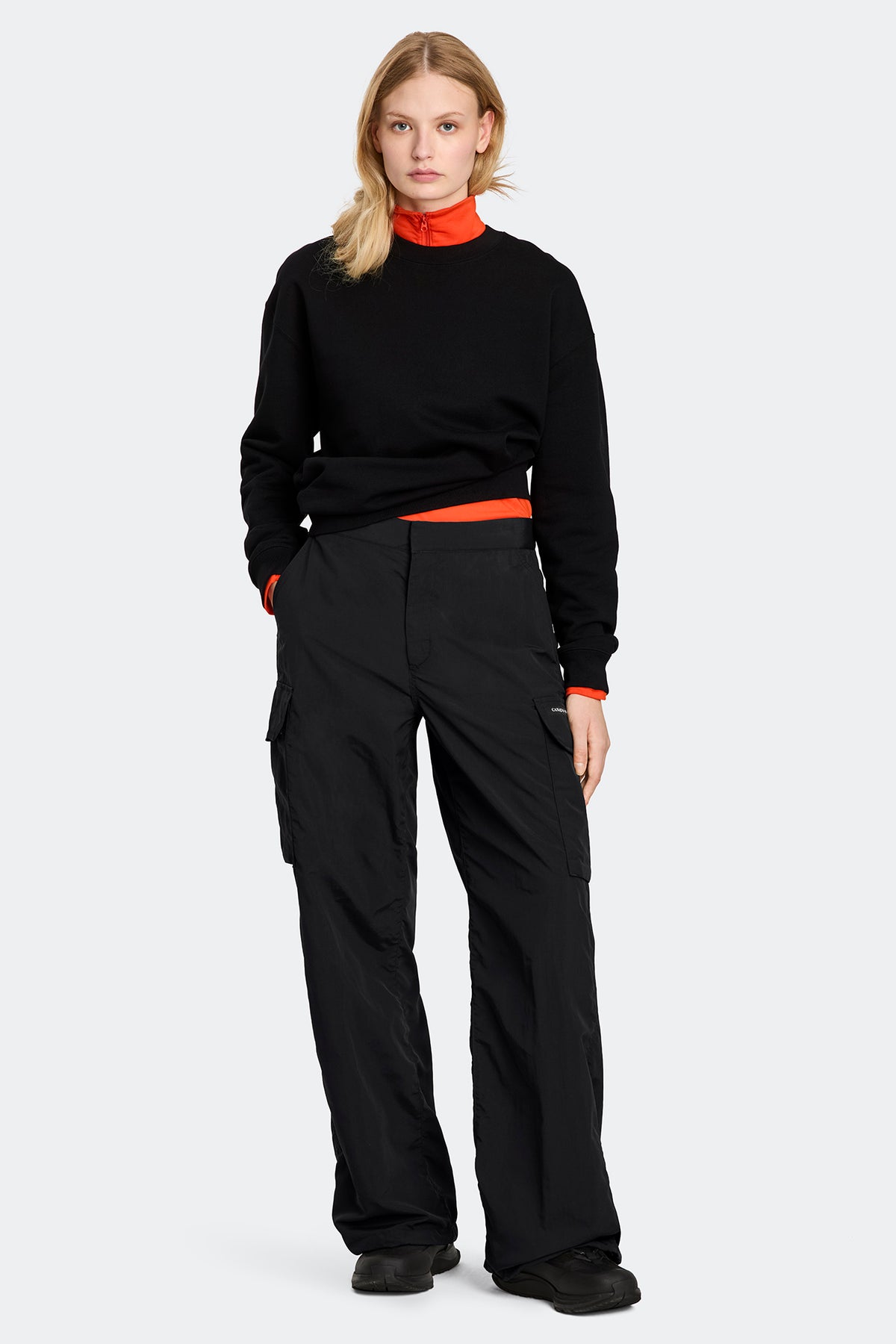 Quest Lightweight Pant - Black 9061 - on_full_body_01