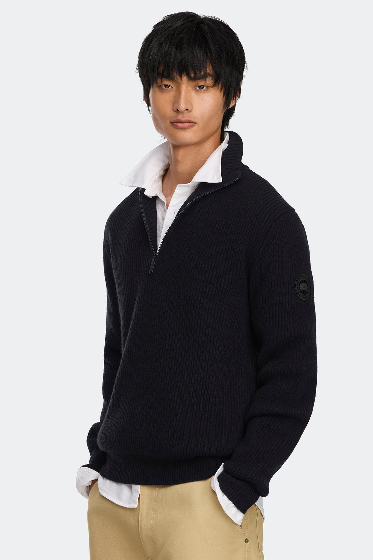 Mckinney Knit Quarter Zip - Black 9061 - on_side_01