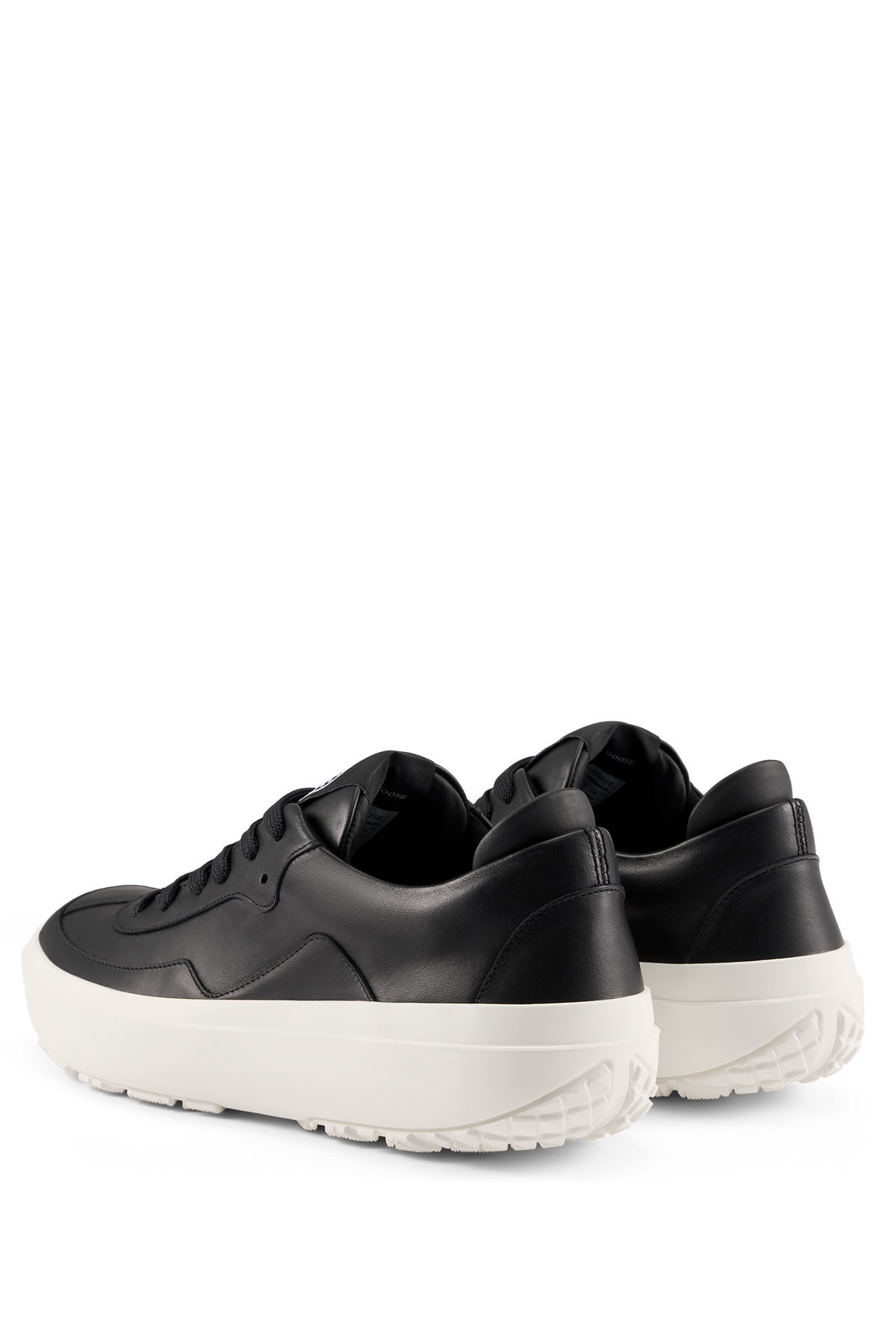 Women's Ossington Sneaker - Black 9061 - off_back_01