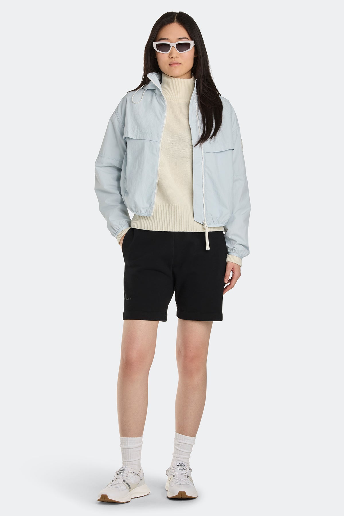 Women's Cascade Sneaker - White 9025 - on_full_body_01