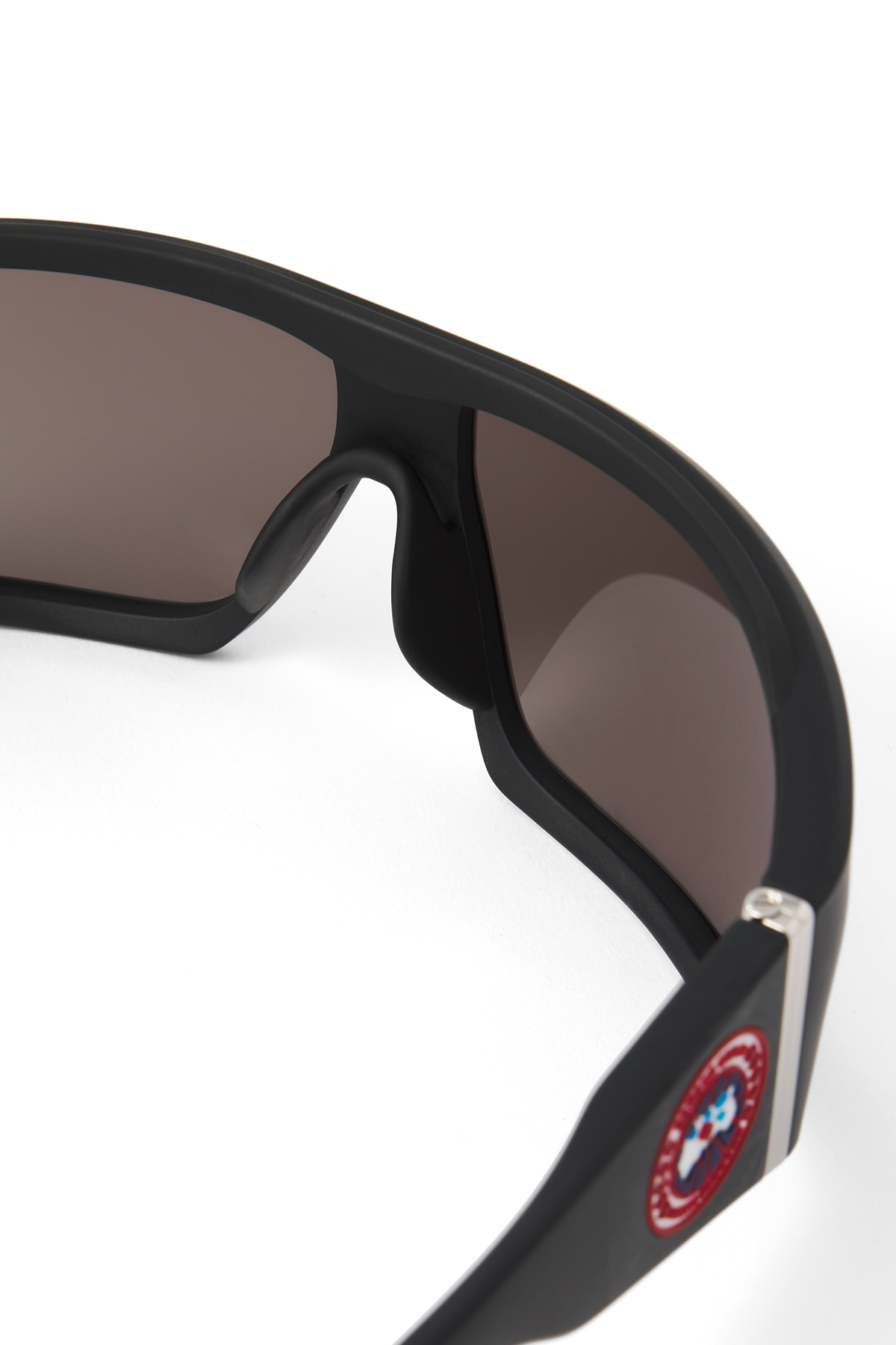 Summit Sunglasses - Matte Black/Smoke 9824 - off_back_01