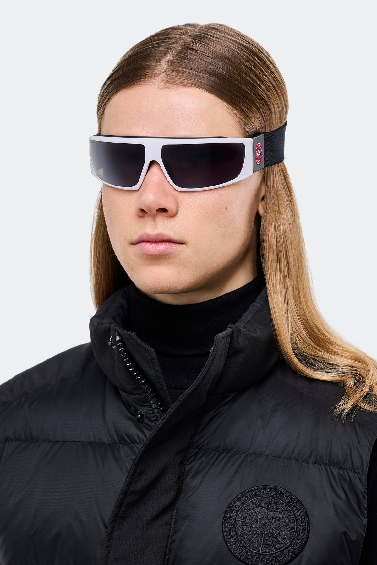 Summit Sunglasses - Matte White/Smoke 9884 - on_front_02