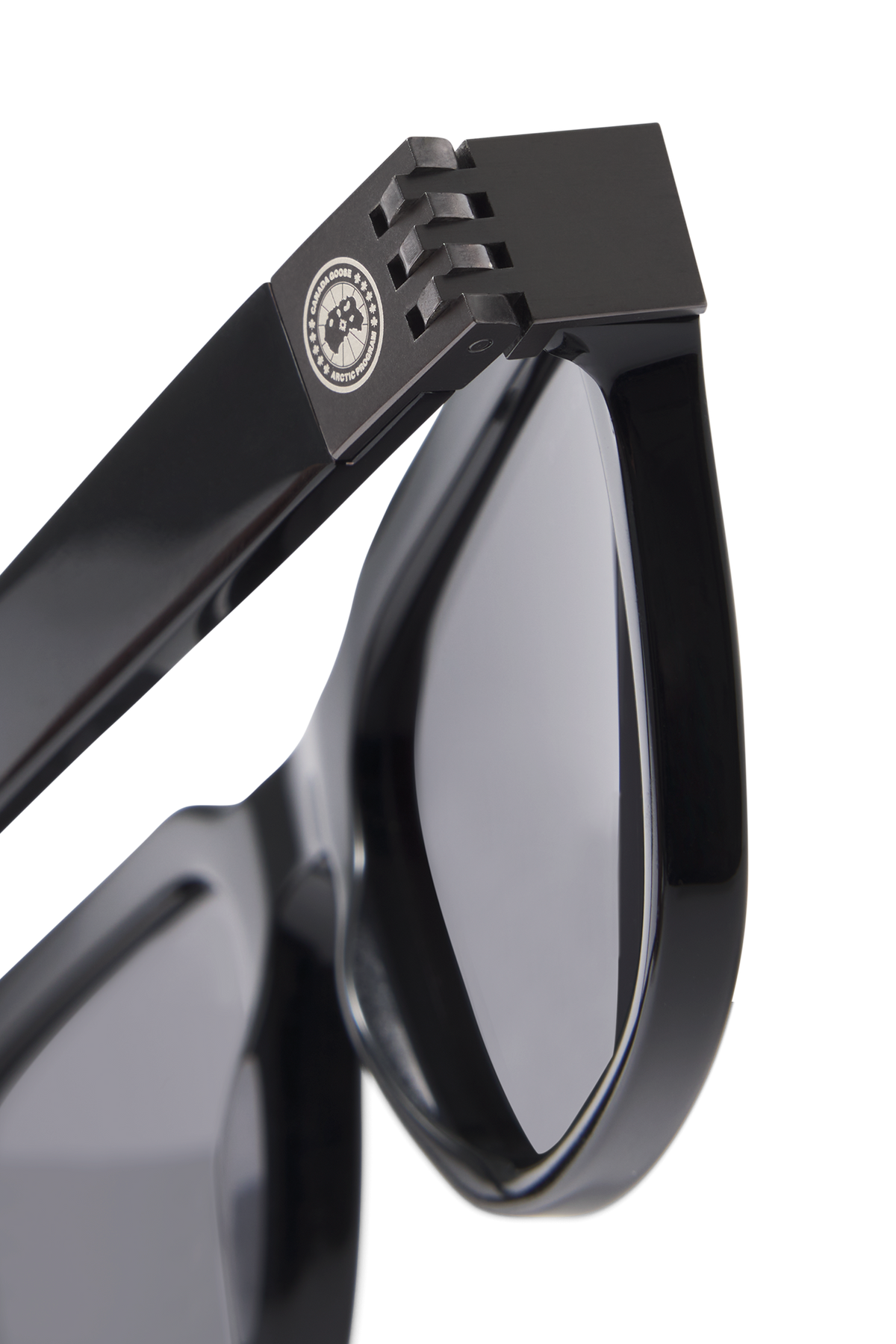 Denali Sunglasses - Black/Grey 9803 - off_back_01