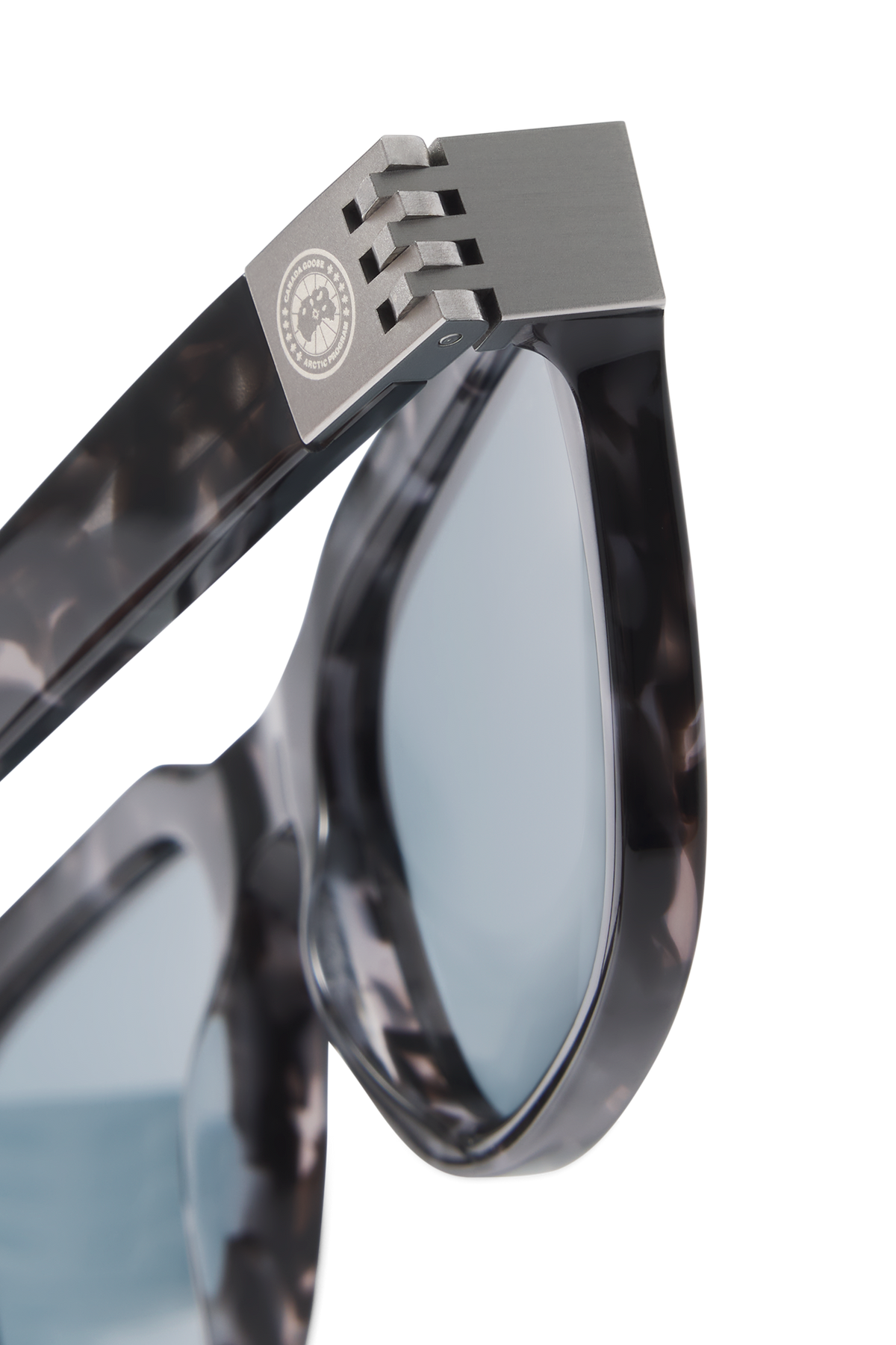 Denali Sunglasses - Havana Grey/Avio Blue 9810 - off_back_01