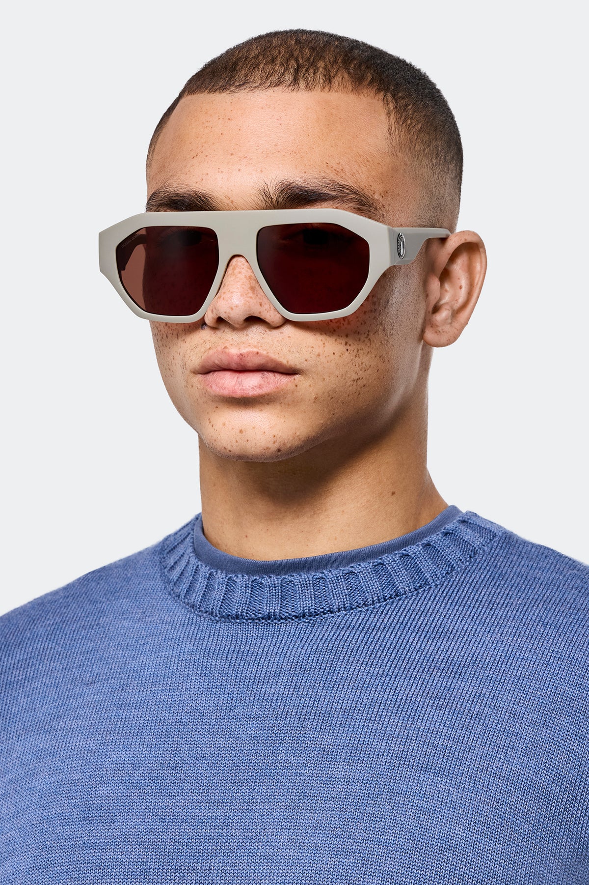 Tekapo Sunglasses - Matte Sage/Brown 9868 - on_front_01