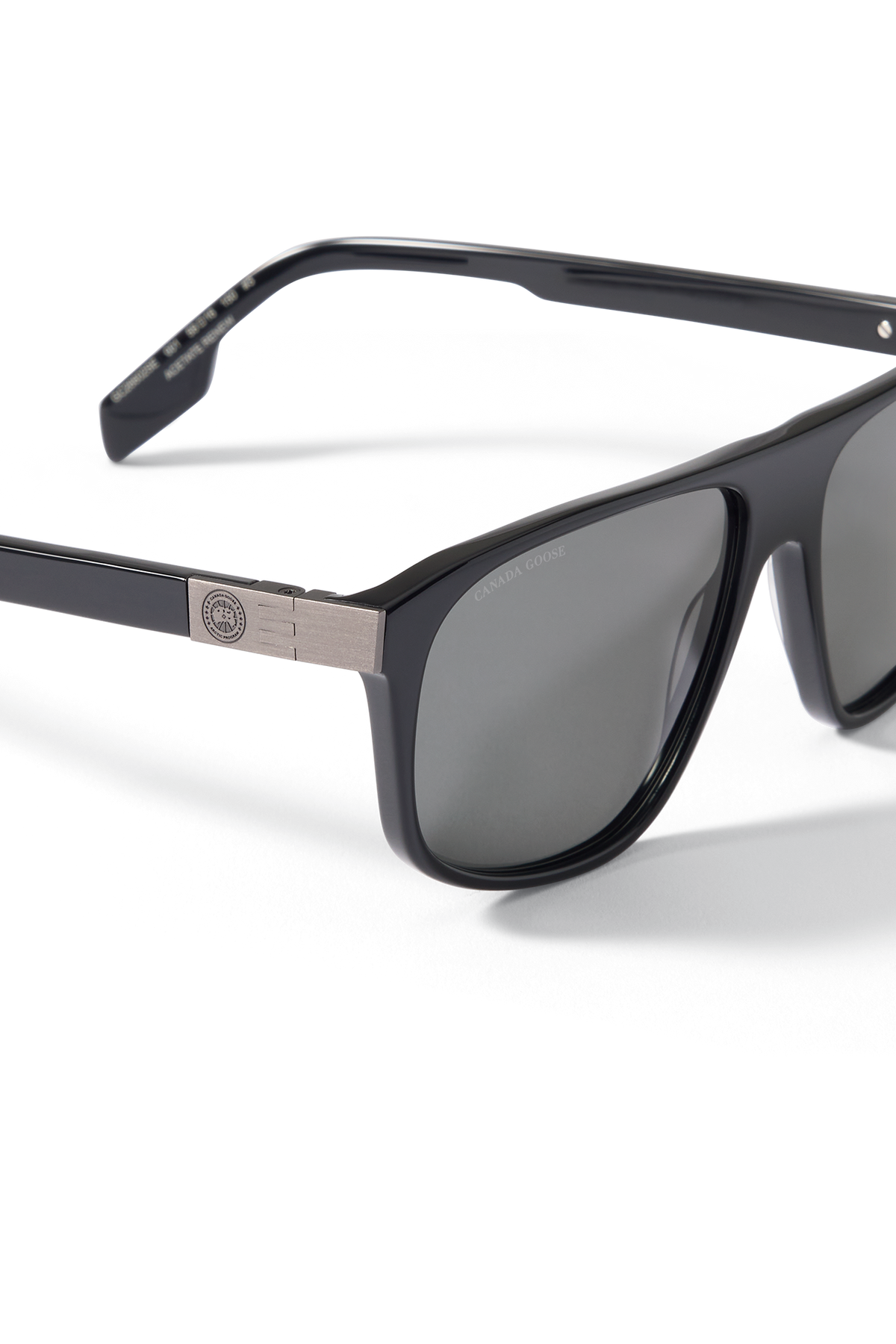 Verdant Sunglasses - Black/Solid Green Grey 9995 - off_side_02