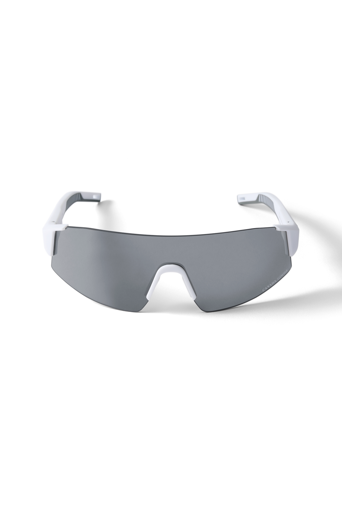 Fryatt Low Bridge Sunglasses - Matte White/Smoke 9884 - off_front_01